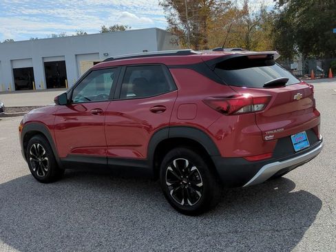 Used 2021 Chevrolet TrailBlazer LT w/ Premium Seating Package image 7
