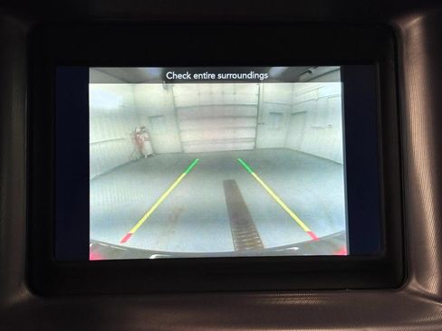 Used 2020 Dodge Charger SXT RWD image 40