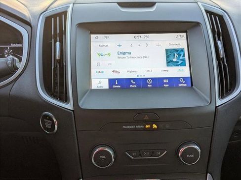 Used 2020 Ford Edge SEL w/ Convenience Package FWD image 13
