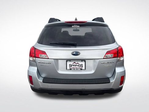 Used 2014 Subaru Outback 2.5i Premium AWD/4WD image 4