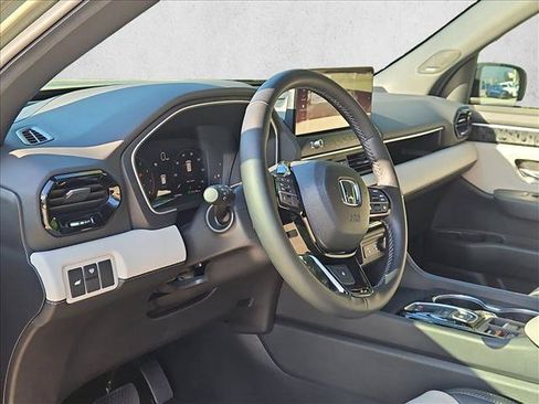 Used 2026 Honda Passport TrailSport Elite image 10