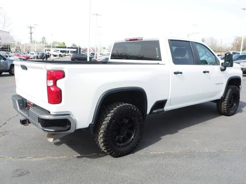 Used 2023 Chevrolet Silverado 2500 LT w/ Convenience Package image 7