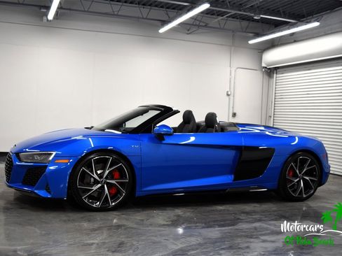 Used 2023 Audi R8 V10 performance w/ Premium Package image 5