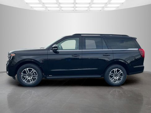 New 2025 Ford Expedition Active image 7