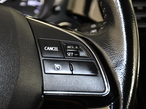 Used 2019 Mitsubishi Outlander SEL AWD/4WD image 21