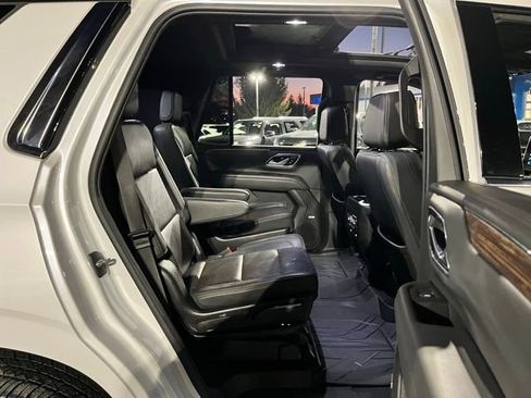 Used 2022 Chevrolet Tahoe High Country AWD/4WD image 29