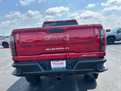New 2026 GMC Sierra 2500 AT4X AWD/4WD image 8