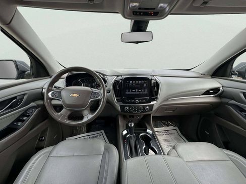 Used 2019 Chevrolet Traverse LT w/ LT Premium Package FWD image 20