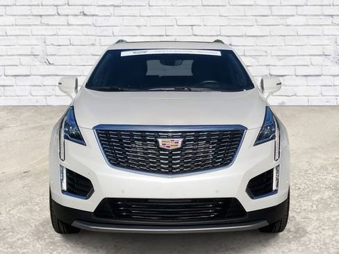 Certified 2024 Cadillac XT5 Premium Luxury w/ Technology Package FWD image 6