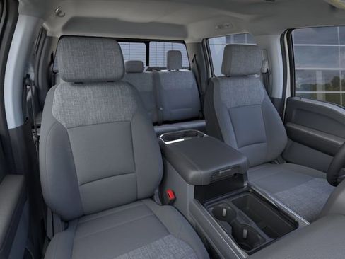New 2026 Ford F250 XLT w/ XLT Premium Package RWD image 12