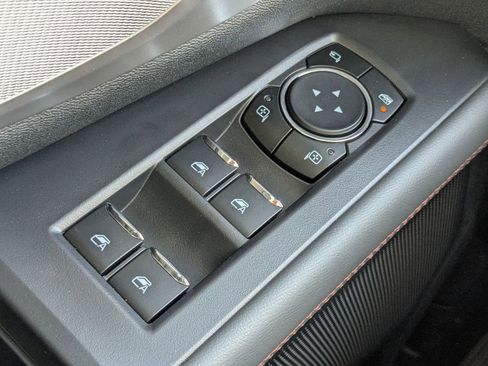 New 2025 Ford Expedition Active image 26