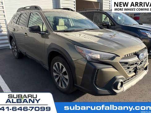 Used 2023 Subaru Outback Limited image 1