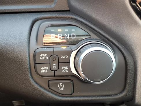 Used 2026 RAM 1500 Lone Star AWD/4WD image 17