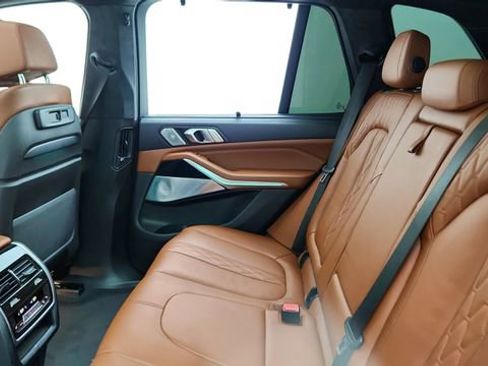 Used 2023 BMW X5 M50i w/ Executive Package image 29