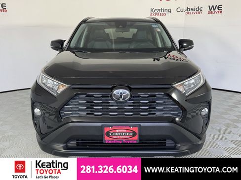 Certified 2020 Toyota RAV4 XLE Premium FWD image 11