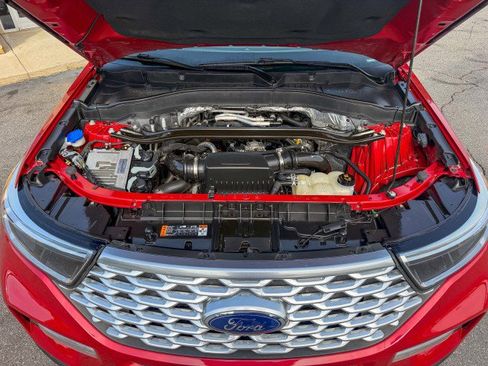 Used 2020 Ford Explorer Platinum w/ Premium Technology Package image 20