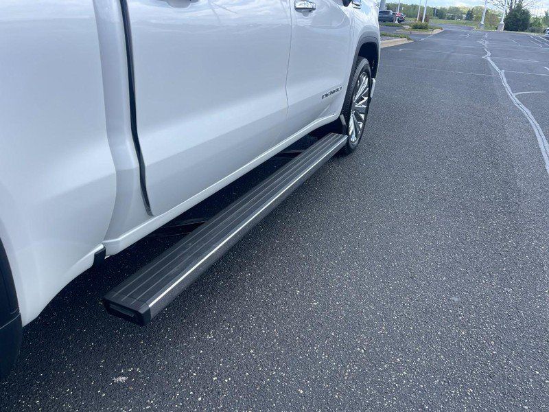 Used 2023 GMC Sierra 1500 Denali AWD/4WD image 41