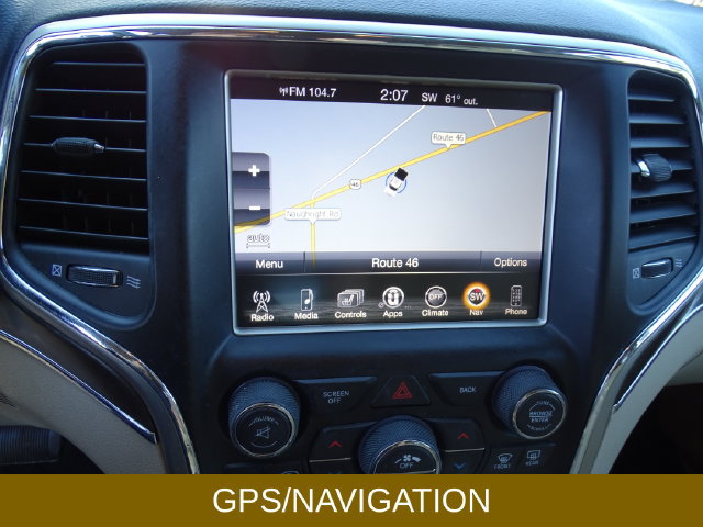 Used 2017 Jeep Grand Cherokee Limited AWD/4WD image 18