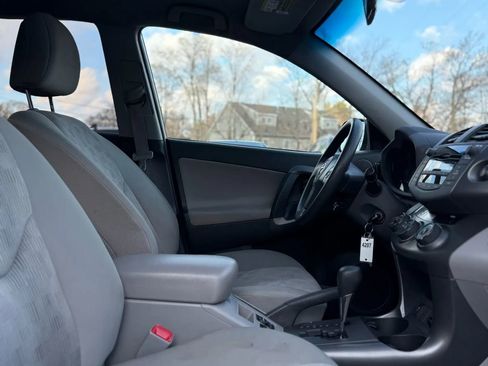 Used 2010 Toyota RAV4 2WD image 21