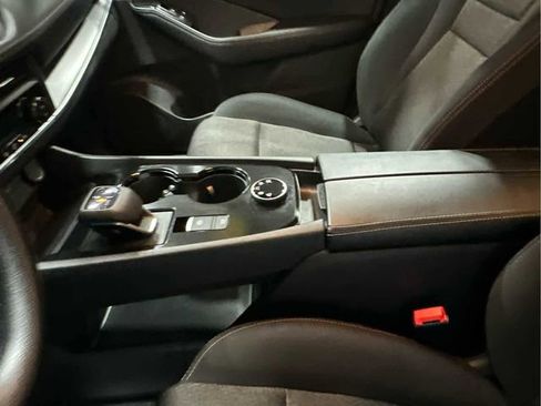 Certified 2024 Nissan Rogue SV image 17