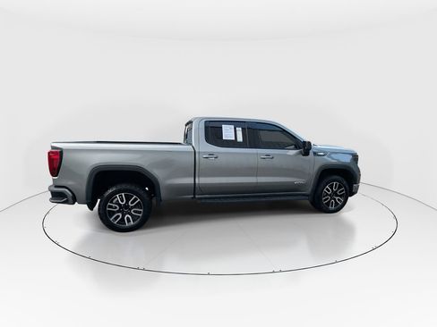 Used 2023 GMC Sierra 1500 AT4 w/ AT4 Premium Package AWD/4WD image 9