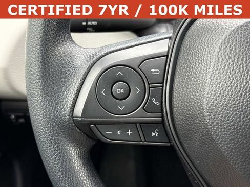 Used 2025 Toyota Corolla LE FWD image 24