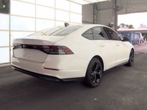 Used 2025 Honda Accord SE image 3