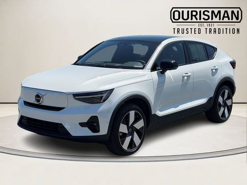 Certified 2023 Volvo C40 P8 Recharge Ultimate w/ Protection Package Premier AWD/4WD image 2