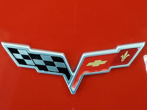 Used 2005 Chevrolet Corvette Convertible image 9