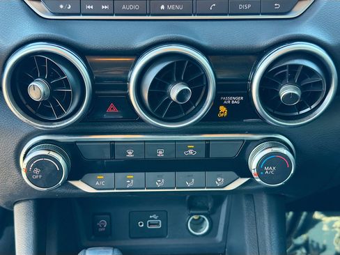 Used 2024 Nissan Sentra S image 29