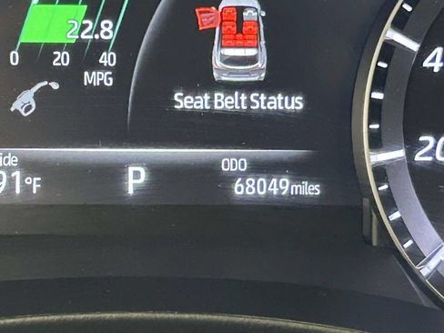 Used 2020 Toyota Highlander Platinum FWD image 31