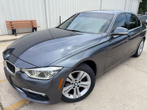Used 2018 BMW 330i xDrive Sedan w/ Convenience Package AWD/4WD image 1