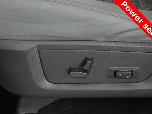 Used 2017 RAM 1500 Big Horn image 18