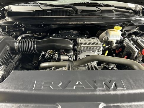 Used 2021 RAM 1500 Limited w/ Night Edition image 12
