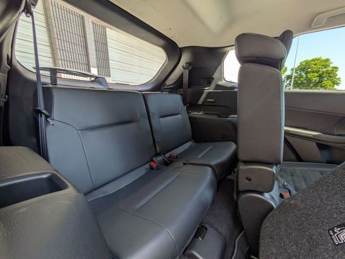 Used 2025 Mitsubishi Outlander SE AWD/4WD image 30