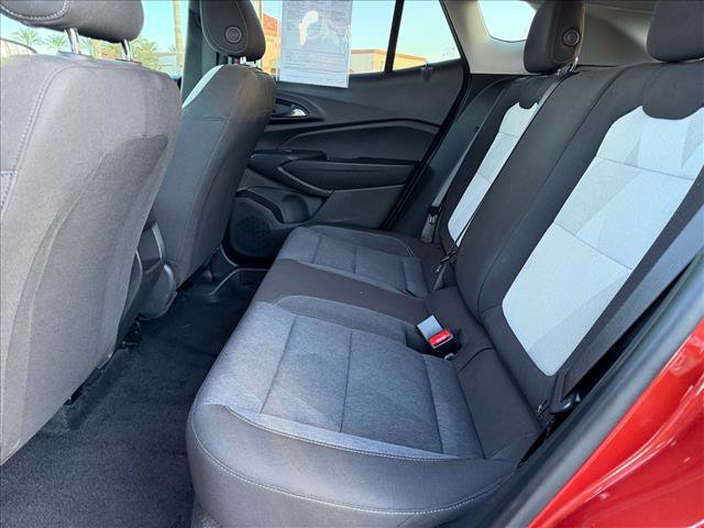 Certified 2024 Chevrolet Trax LS w/ LS Convenience Package FWD image 7