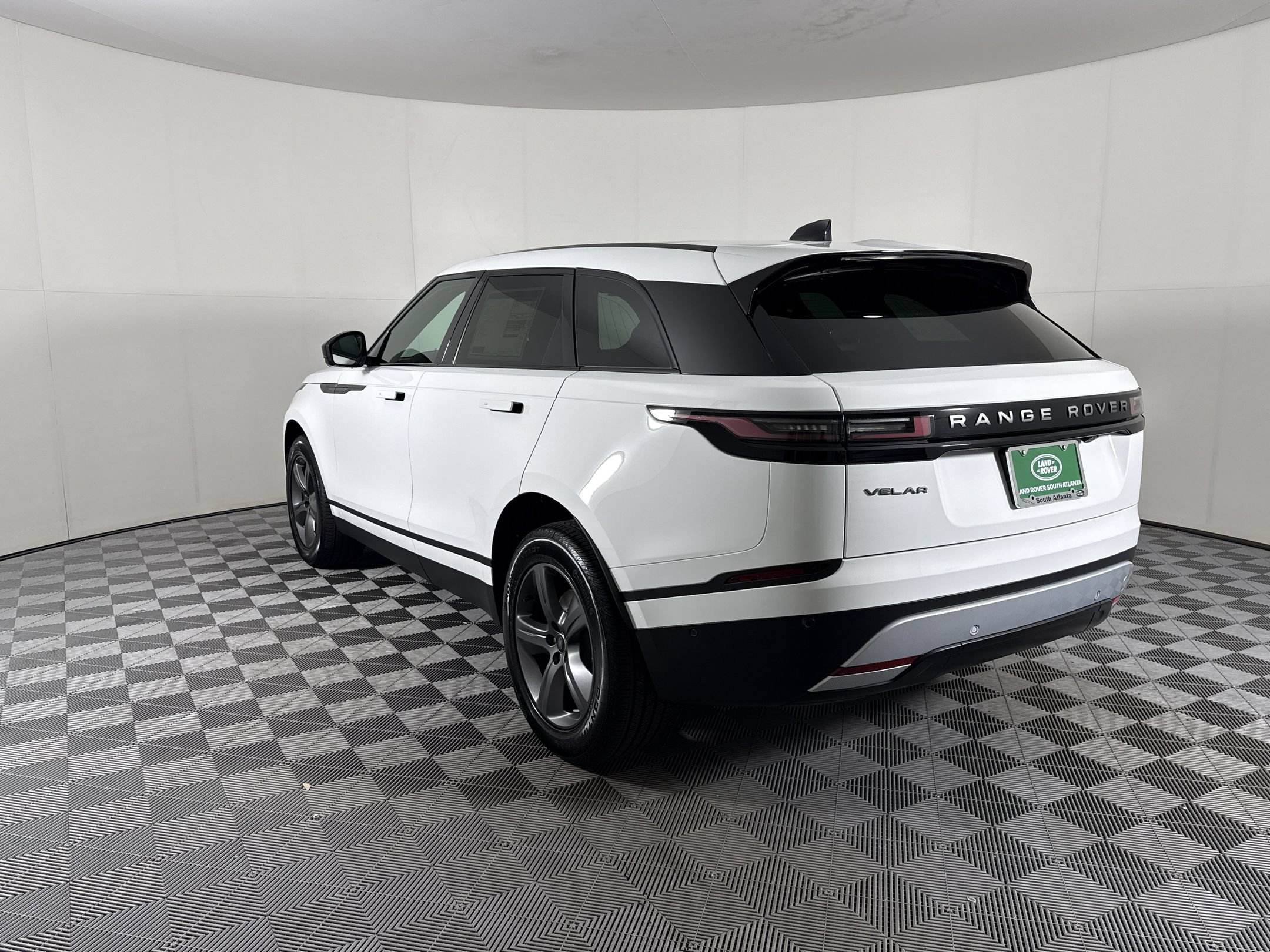 New 2026 Land Rover Range Rover Velar S AWD/4WD image 3