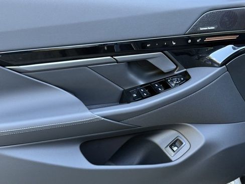 New 2026 BMW 530i w/ Premium Package image 14