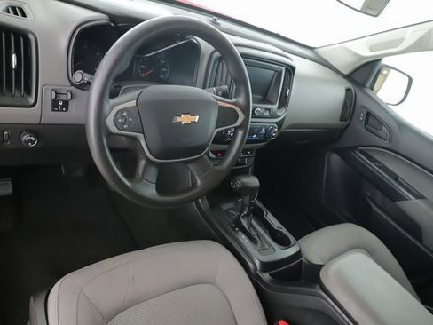 Used 2018 Chevrolet Colorado W/T w/ WT Convenience Package image 17