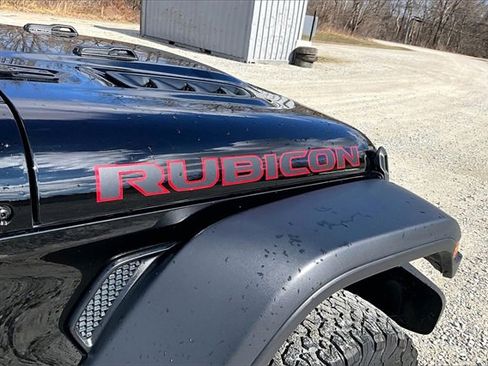 Used 2025 Jeep Wrangler Unlimited Rubicon image 14