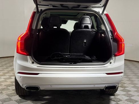 Used 2021 Volvo XC90 T6 Momentum w/ Protection Package Premier AWD/4WD image 6