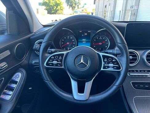 Used 2019 Mercedes-Benz C 300 Sedan image 17