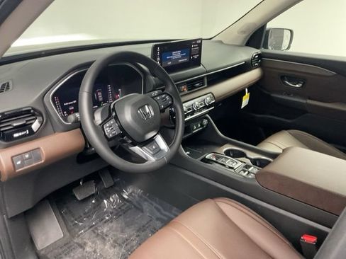 New 2026 Honda Pilot Elite image 11