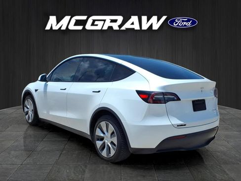 Used 2023 Tesla Model Y Long Range AWD/4WD image 5