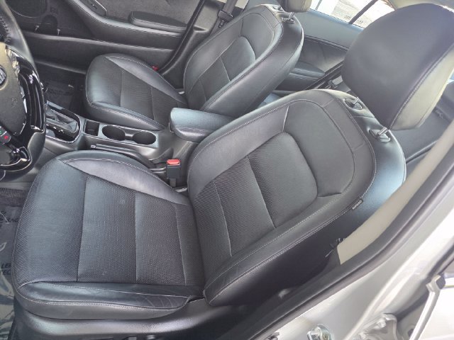 Used 2017 Kia Forte EX w/ EX Premium Plus Package FWD image 23