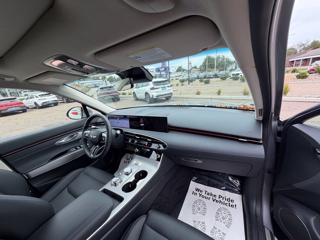 Used 2026 Genesis GV70 2.5T Select AWD/4WD image 28