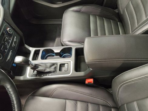 Used 2017 Ford Escape Titanium image 26