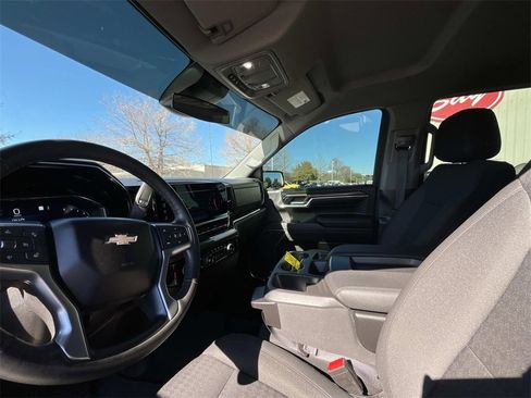 Used 2023 Chevrolet Silverado 1500 LT w/ Protection Package image 10