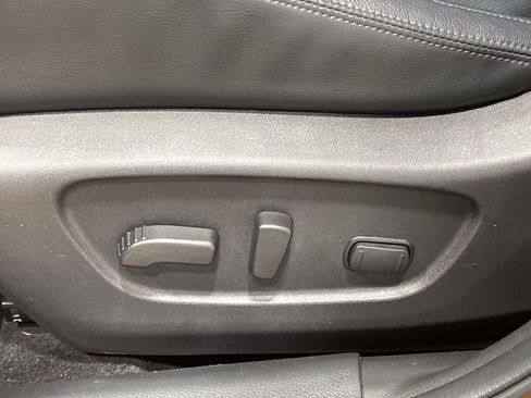 Used 2022 Nissan Rogue Sport SL image 14