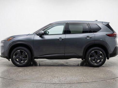 Used 2025 Nissan Rogue SV FWD image 5